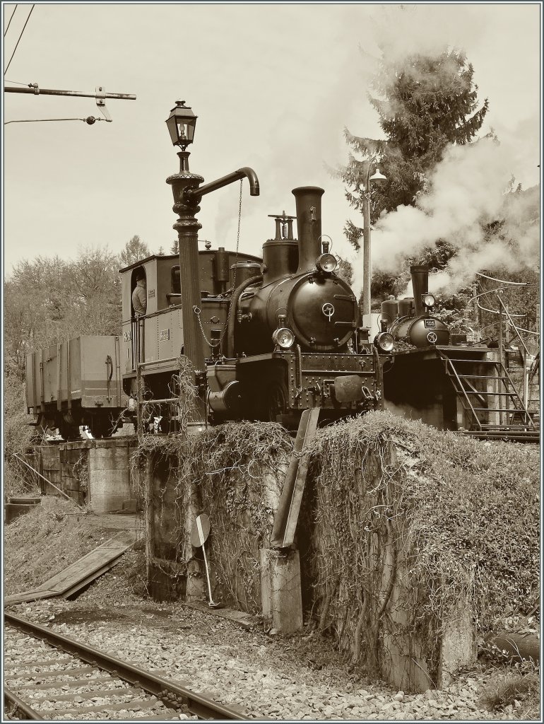 Im  BW  Chaulin werden die Dampfloks mit Wasser und Kohle versorgt.
3. Mai 2008