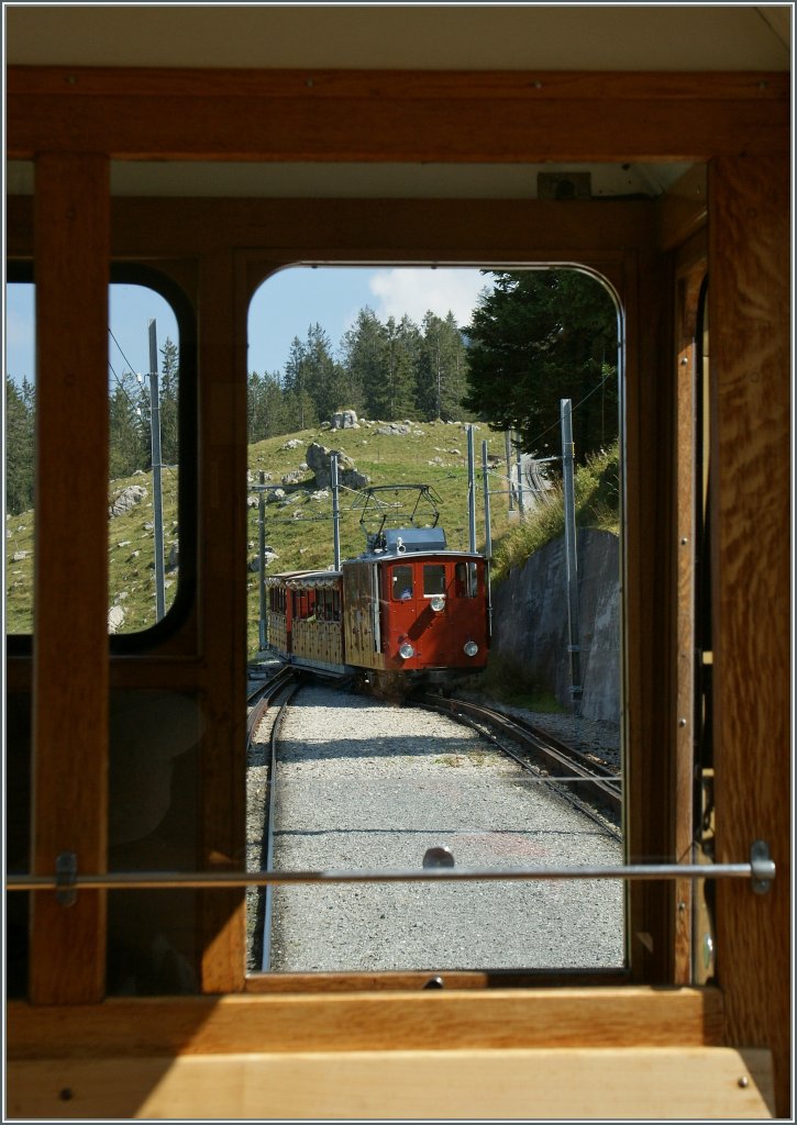 Zugskreuzung in Breitlauenen. 
10. Sept.  2012