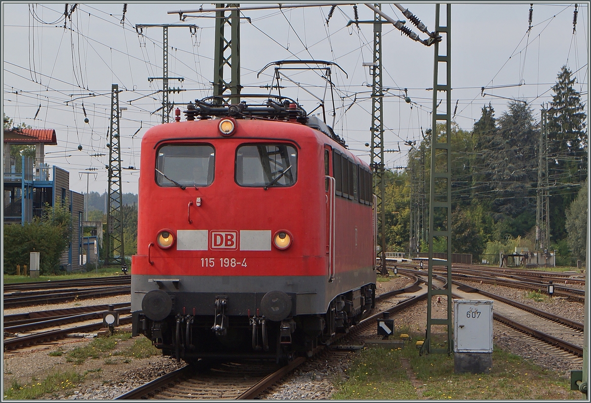 - Die wunderschöne DB 115 198-4!
Singen, den 11. Sept. 2015