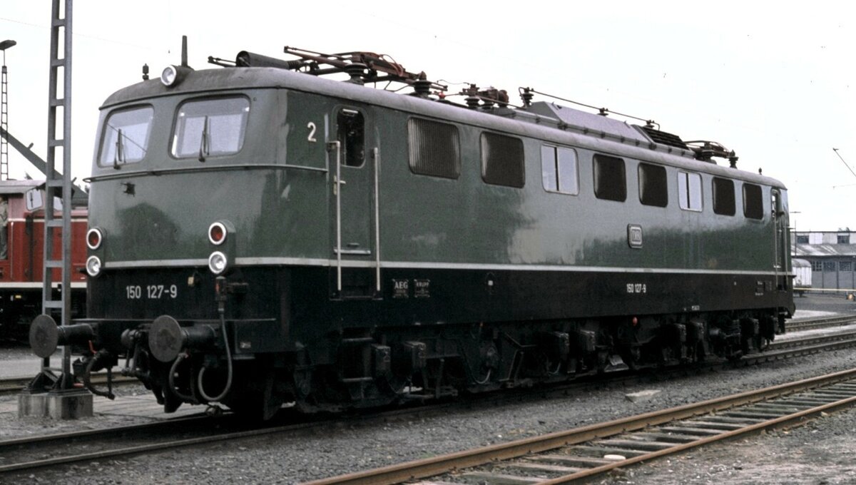 150 127-9 in Rheine am 10.09.1977.