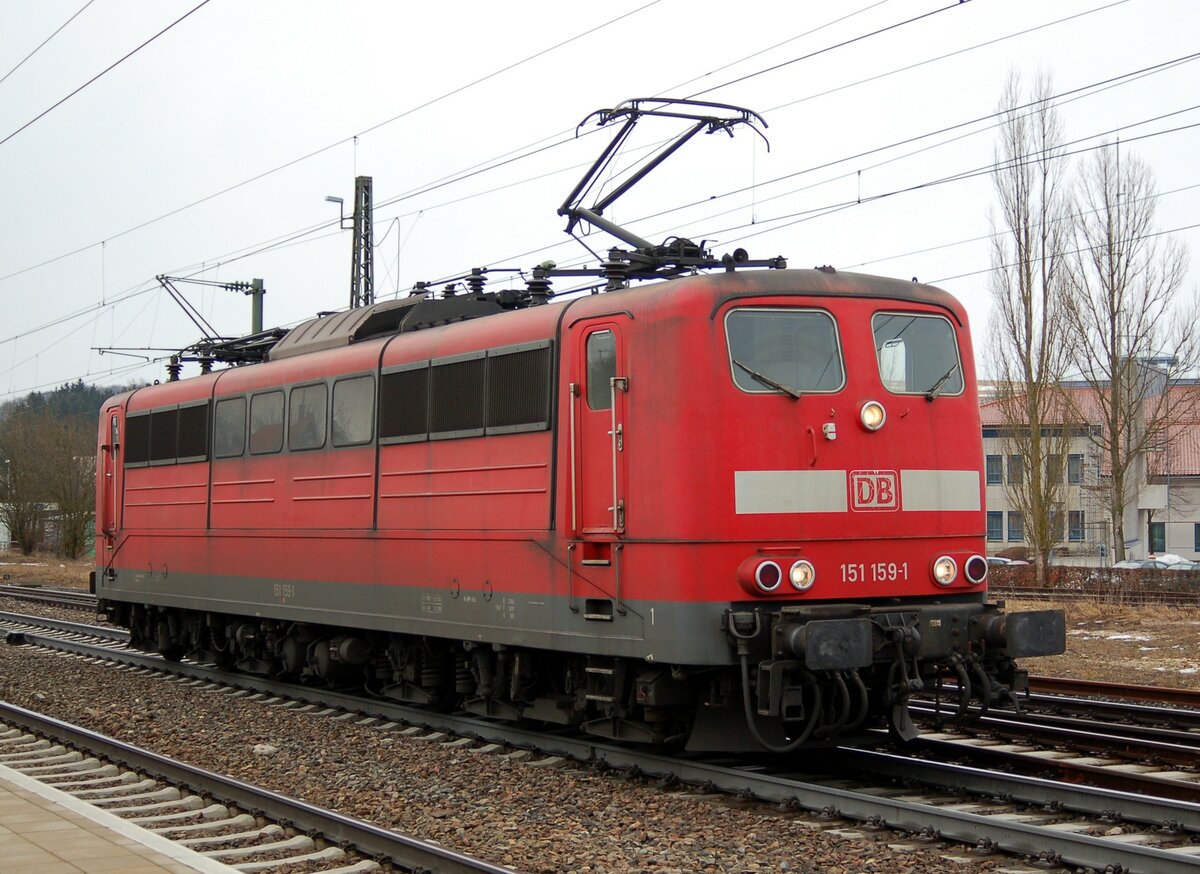 151 159-1 Schublok auf der Geislinger Steige nah getaner Leistung in Amstetten wartet am 12.03.2009 auf 12.03.2009 auf die Streckenfreigabe zur Rückfahrt.