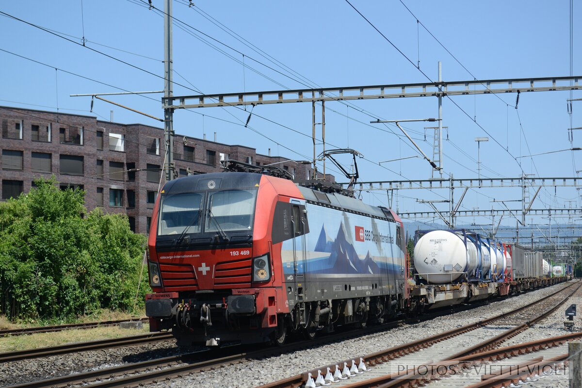 2023-06-13, SBB CFF FFS Cargo Rheinfelden
Locomotive �lectrique Siemens Vectron 
Br 193 469 [Simplon]