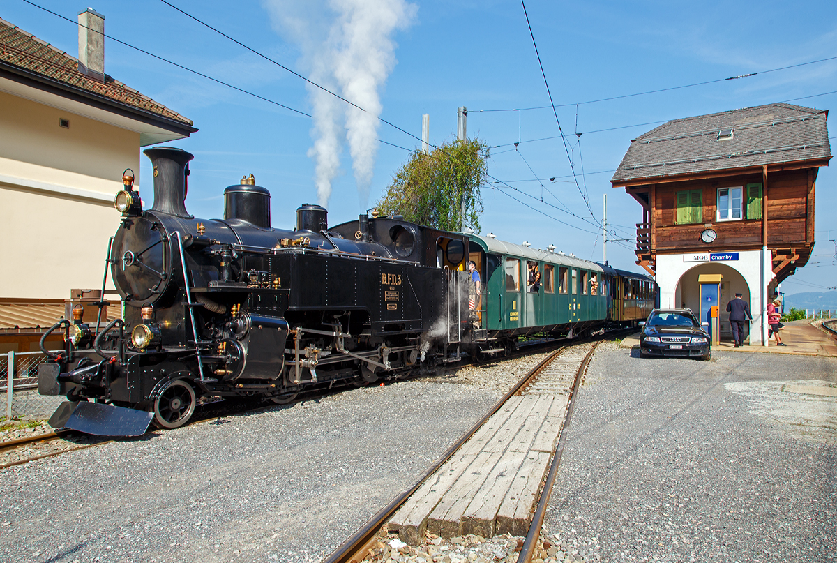
50 Jahre BC - MEGA STEAM FESTIVAL der Museumsbahn Blonay–Chamby: 
Die HG 3/4 B.F.D.3 (Brig-Furka-Disentis, später FO - Furka-Oberalp) ist am 19.05.2018 mit ihrem Zug von Blonay in Chamby eingetroffen und wartet nun auf die Weiterfahrt nach Chaulin ins Museum.