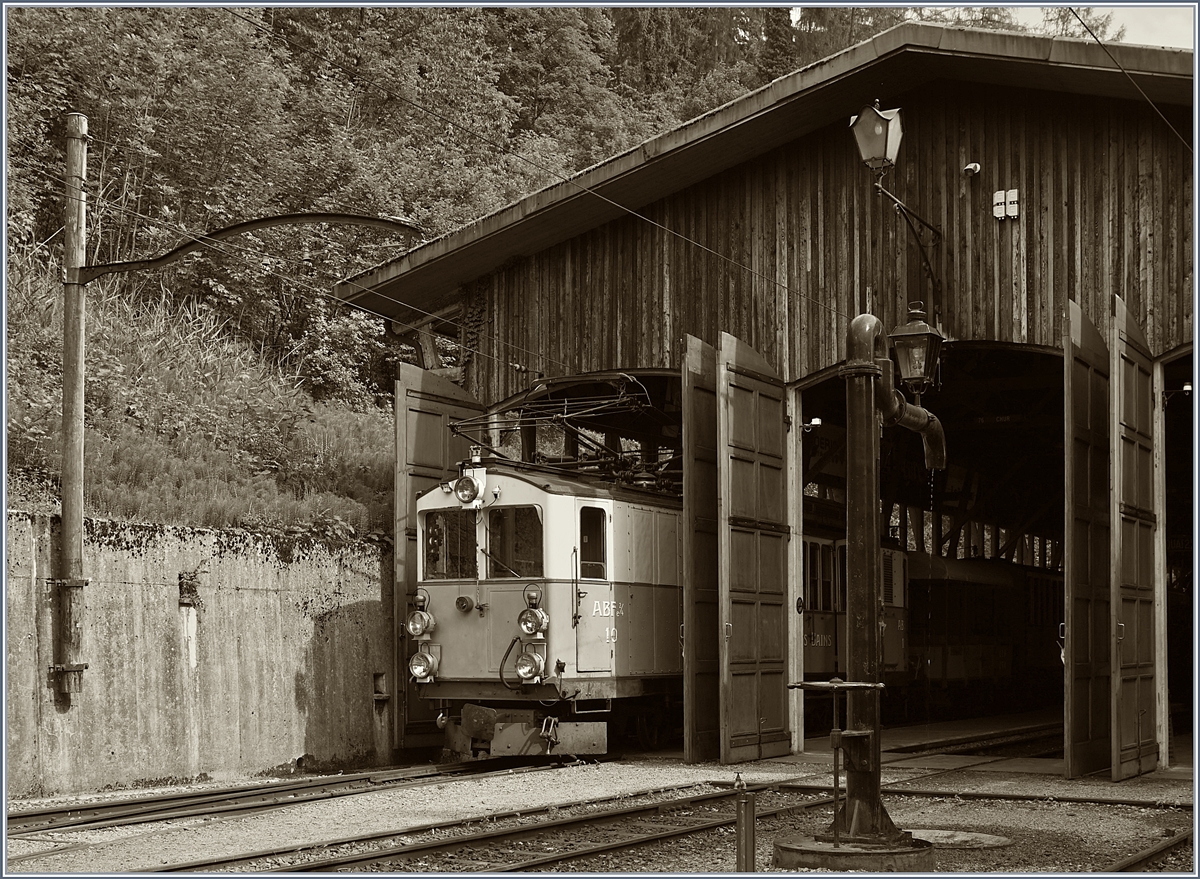 B-C Pfingstfestival 2017: Der LLB ABFe 2/4 N� 10 in Chaulin.
3. Juni 2017