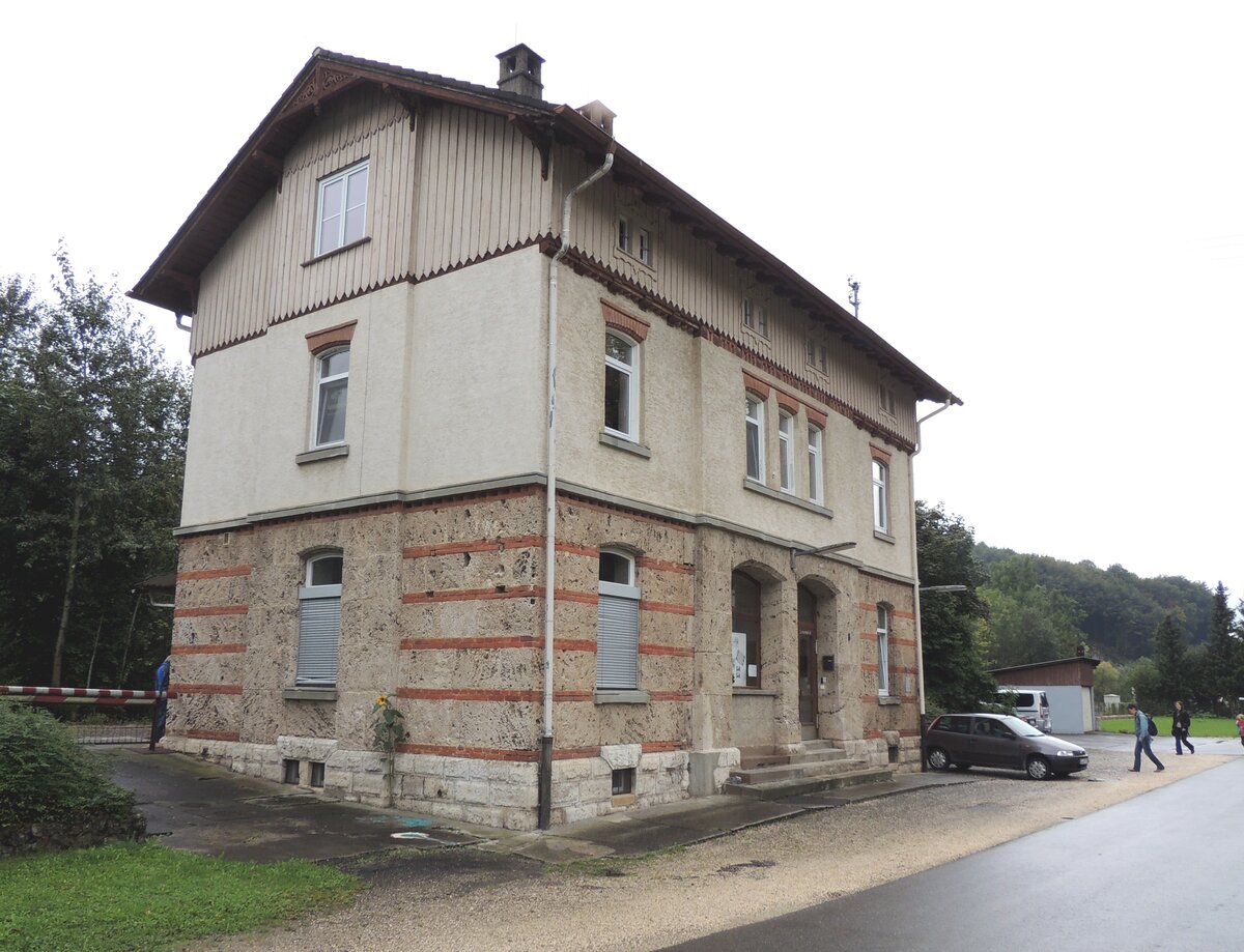 Bahnhof Rechtenstein, Straßenseite, am 14.09.2013.