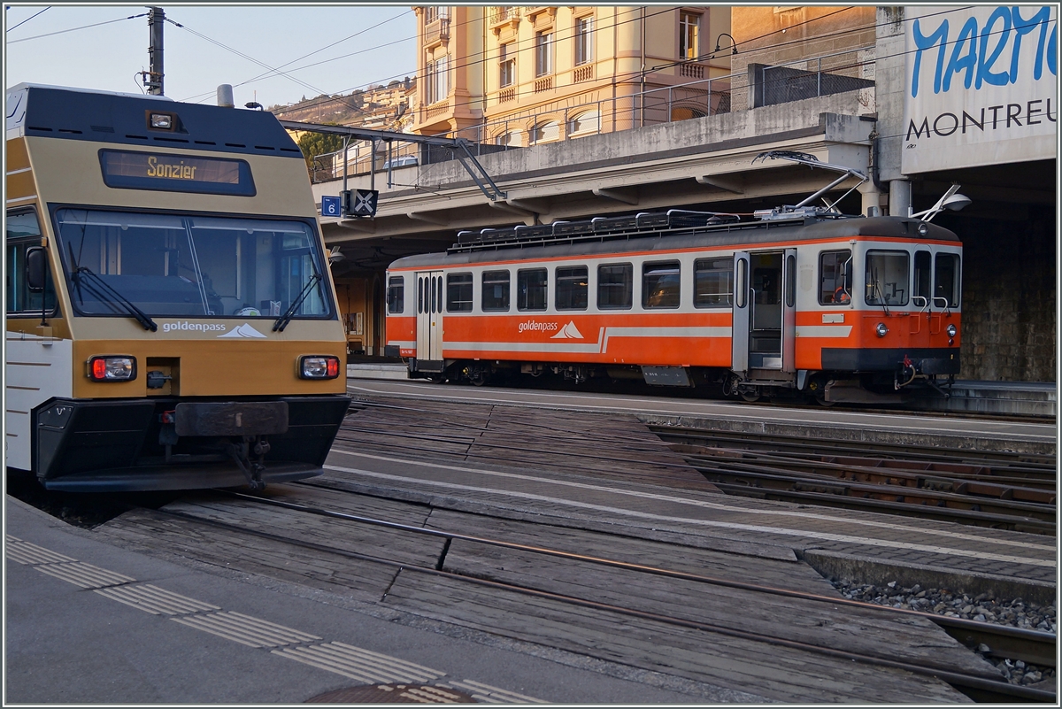  Bipperlisi  im Doppelpack: Der MOB Be 1007 (ex SNB/OJB) wartet auf seinen n�chsten Einsatz in Montreux. 
9. M�rz 2014