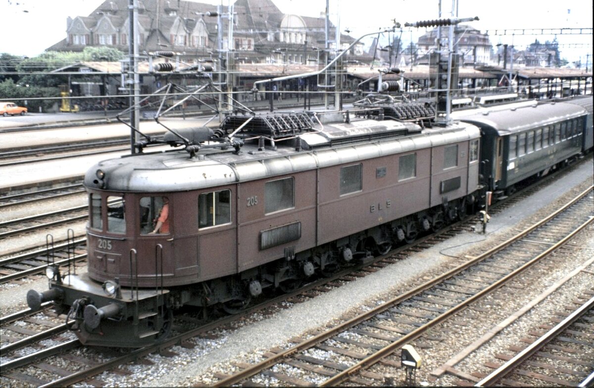 BLS Ae 6/8 Nr.205 in Spiez am 28.07.1980.