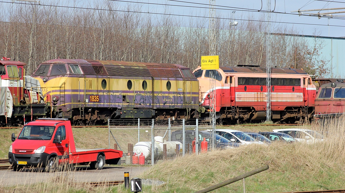 CFLCD 1835 (ex CFL 1820) und MjbaD MY 28  Victoria  (ex DSB MY 1152) Pattburg/DK 28.03.2023
