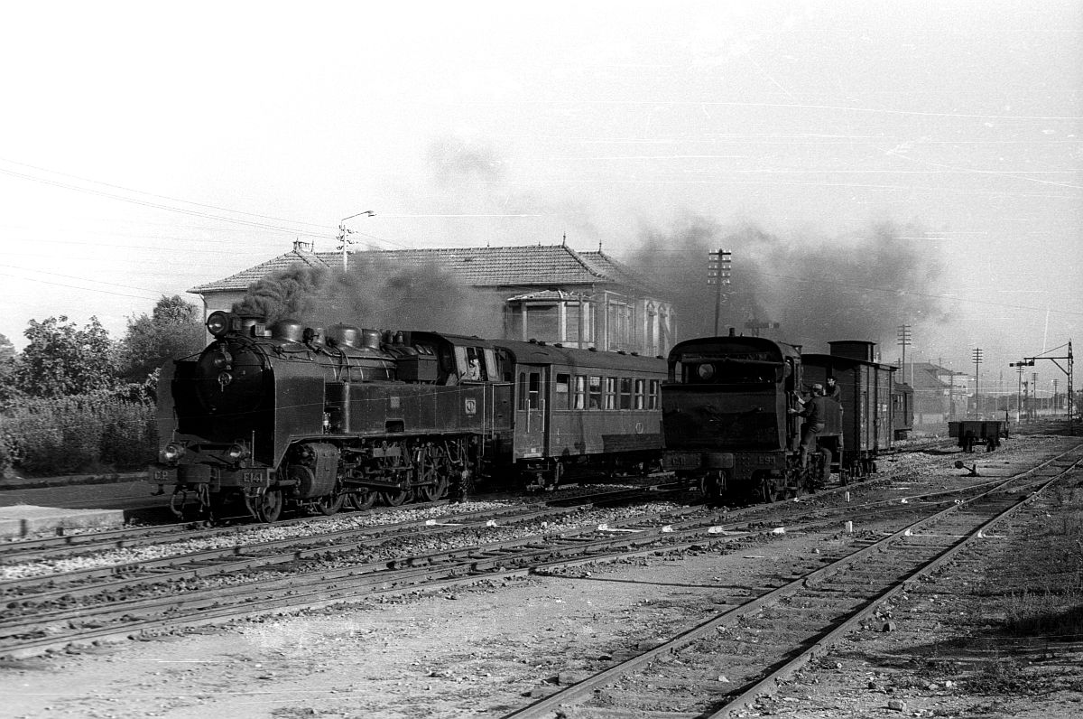 CP E 141 ; E 93 Senhora da Hora 31.8.1972