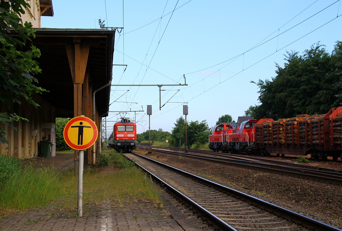 DB 112 154-0 mit dem SH-Express nach HH musste in Jübek kurz halten, Zeit für eine Aufnahme inklusive des Gravita Doppels. Jübek 14.06.2014