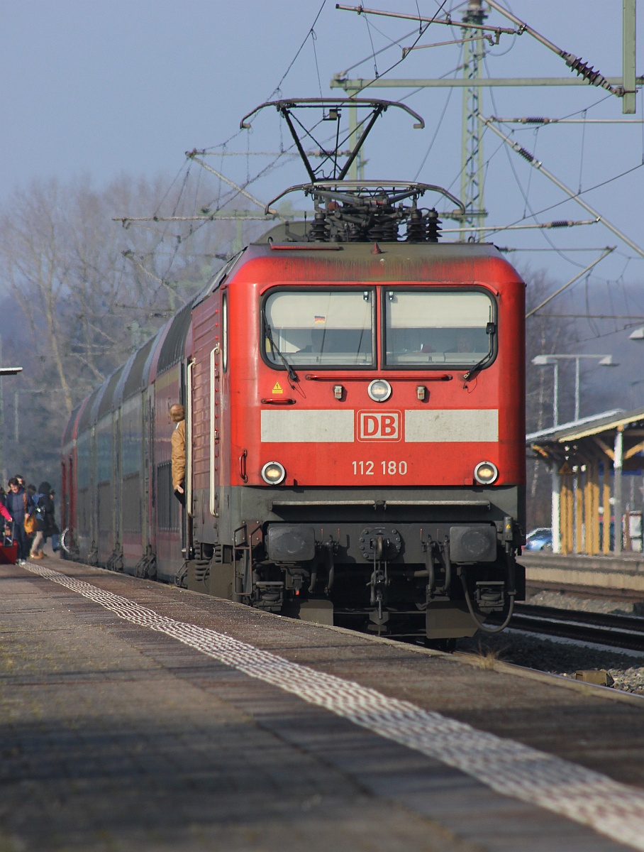 DB 112 180 mit RE nach Hamburg. Schleswig 13.02.2017