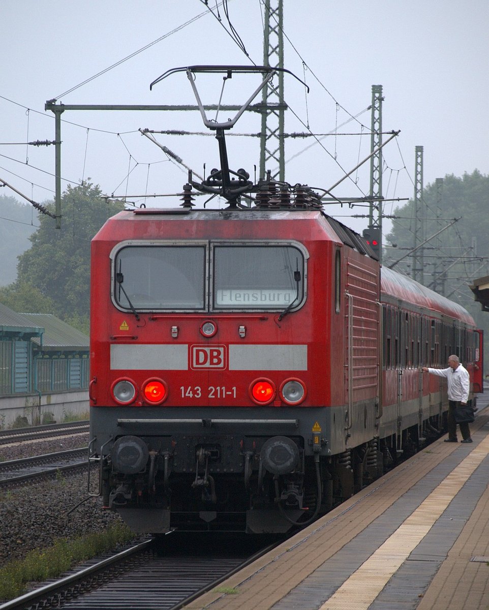 DB 143 211-1 Schleswig 11.09.2010 