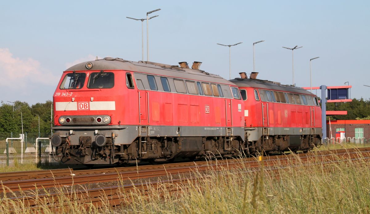 DB 218 343-2 und 366-3 Nieb�ll 17.06.2019