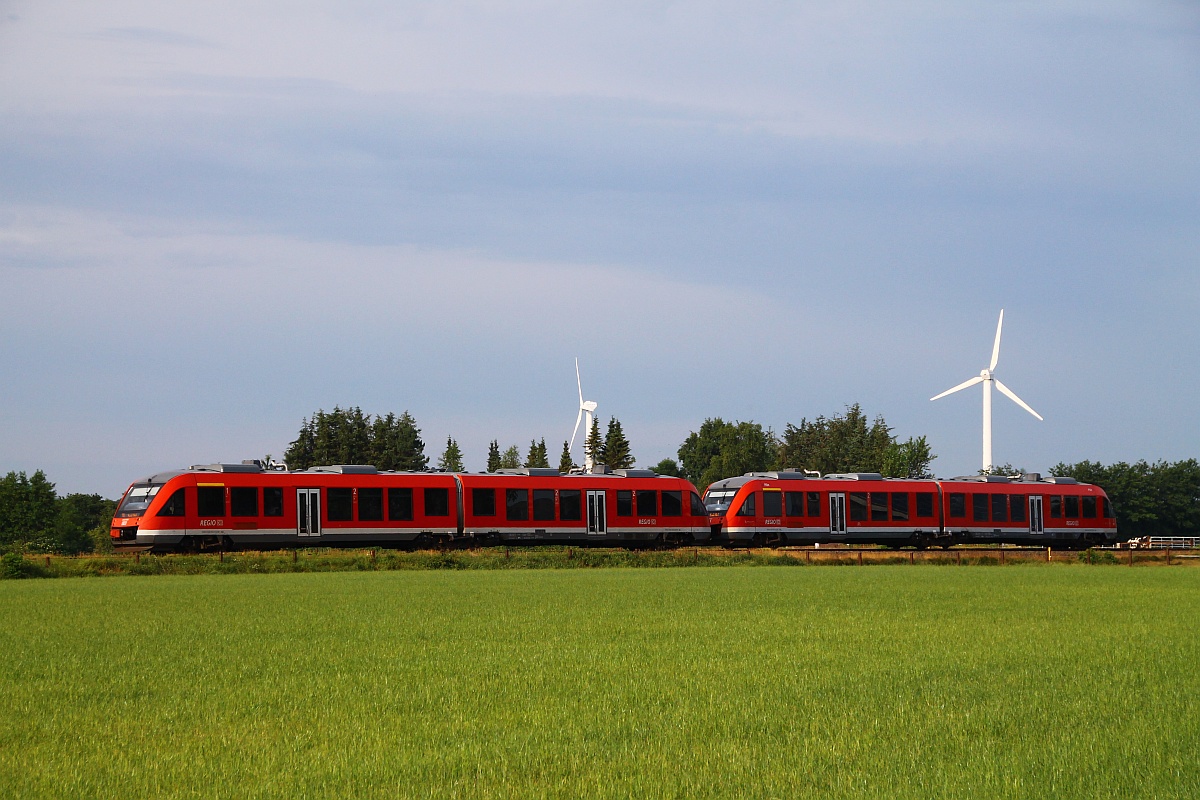DB Regio Kiel 0648 350/850 und 345/845 als RB in die Landeshauptstadt aufgenommen bei Jübek. 26.06.2014