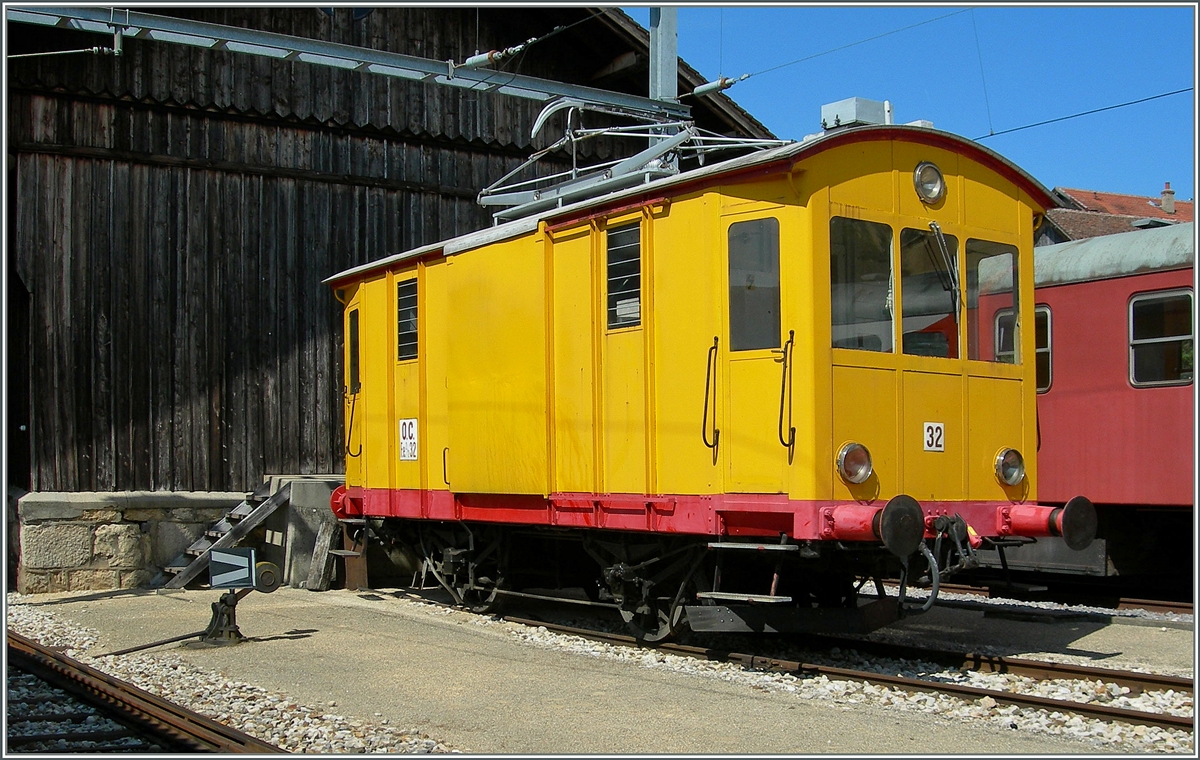 Der alte Fe 2/2 N° 32 in Orbe.
19. Juli 2006