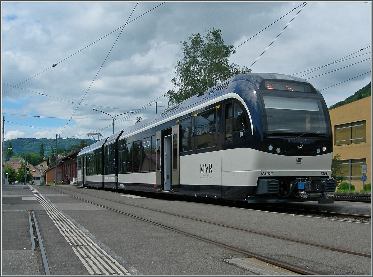 Der MVR SURF ABeh 2/6 7503 in Blonay.
1. Juni 2016