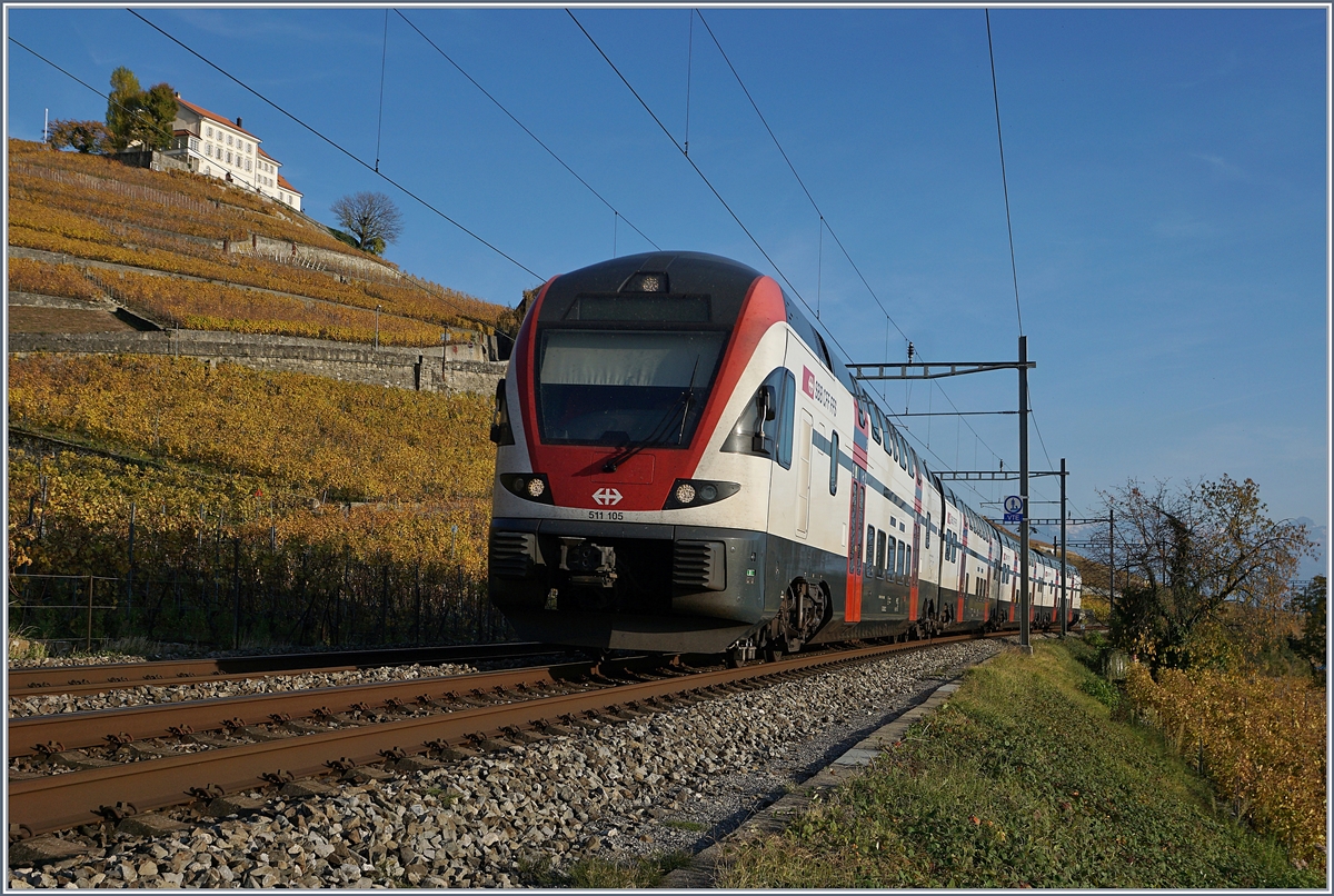 Der SBB RABe 511 105 Als RE nach Genève kurz vor Lutry im Lauvaux.
3. Nov. 2017