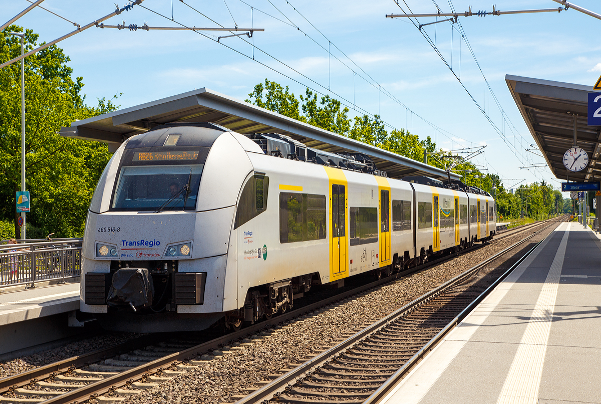 
Der Siemens Desiro ML  (460 516 / 460 016) der Trans Regio Deutsche Regionalbahn GmbH (MittelrheinBahn) am 01.06.2019, als MRB 26 MittelrheinBahn (Koblenz – Andernach – Remagen – Bonn – Köln Messe/Deutz), beim Halt im  Bf. Bonn UN Campus.