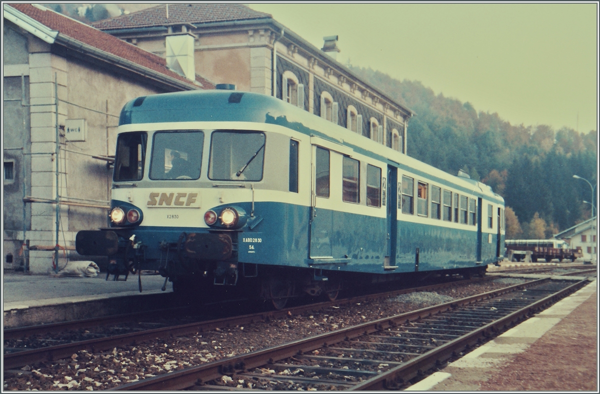 Der XABD 2830 in Morez. 
Oktober 1985