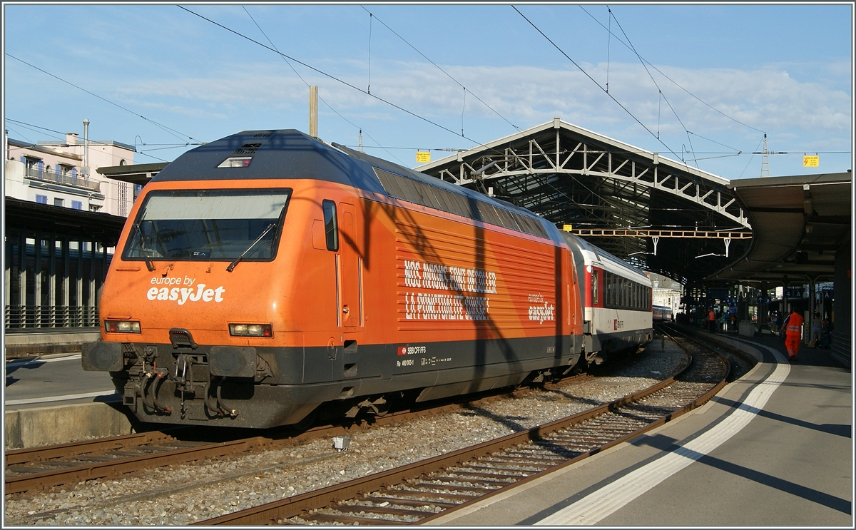 Die  easyjet  Re 460 062-1 in Lausanne. 
22. Juli 2015