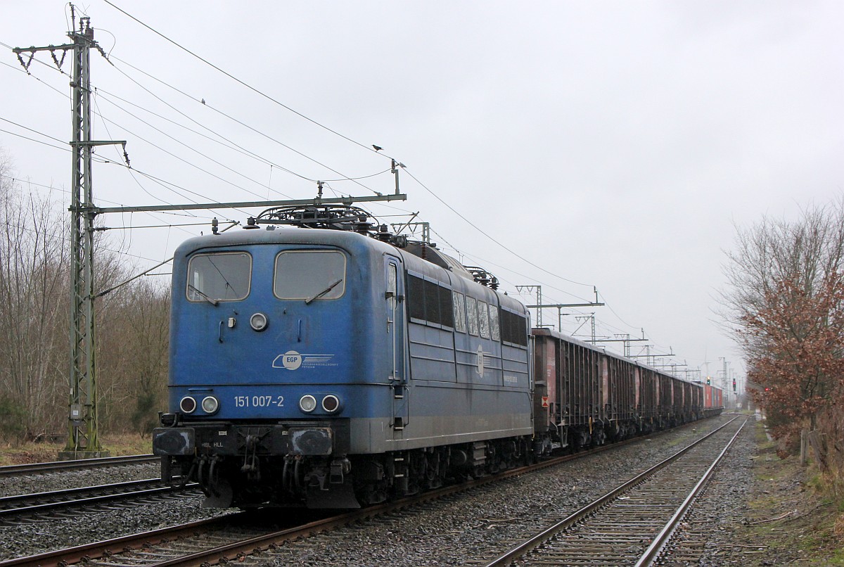 EGP 151 007-2 mit D�ngerzug in J�bek. 17.03.2020