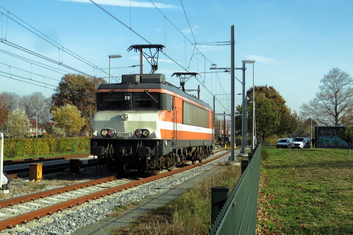 Eine halbe Stünde nach Einfahrt in Oss am 10 November 2020 lauft 1831 um und soll sich bis neue Aufgaben in Oss ruhen.
