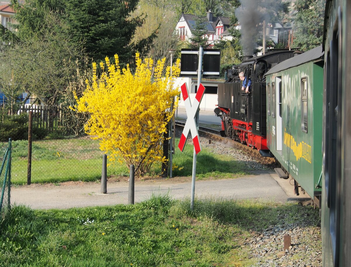 Fahrt mit der 99 1762-6 im Lößnitztal am 12.04.2016.