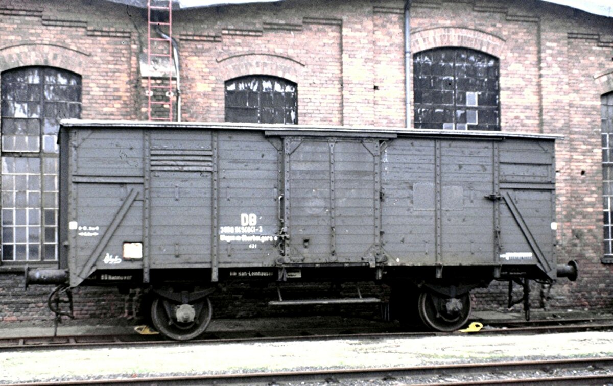 G 10 Bauzugwagen in Hannover-Leinhausen am 31.03.1978.