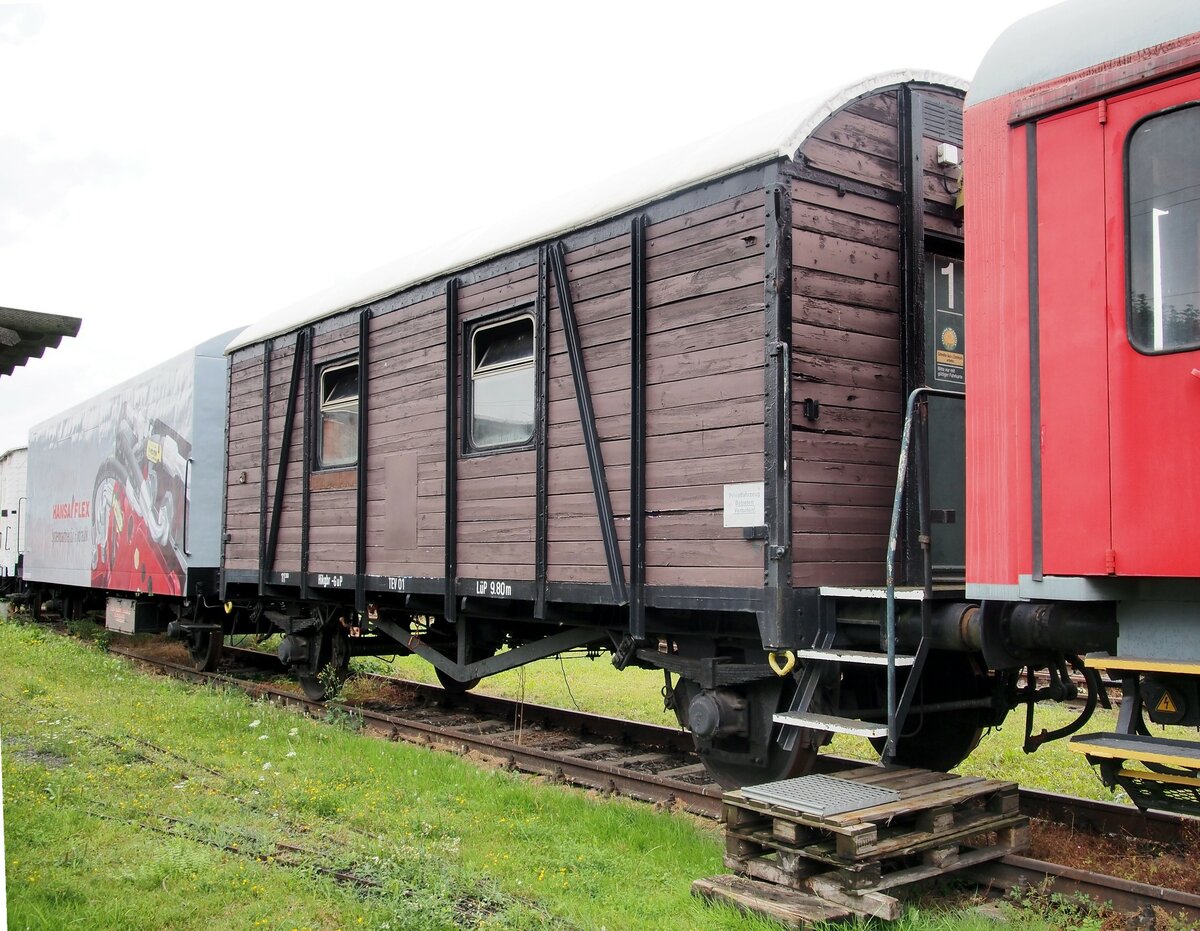 Gedeckter Güterwagen Bauart Oppeln Hikgbr-GuP im Eisenbahnmuseum Weimar am 05.08.2016.