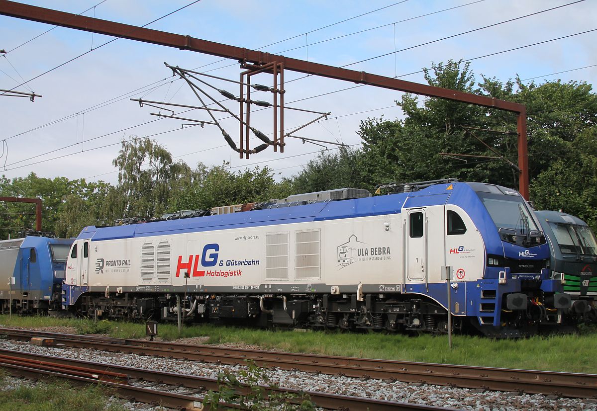 HLG 159 216-1 wartet in der S�dabstellung Pattburg/Padborg auf ihre R�ckleistung nach S�den 26.8.2021