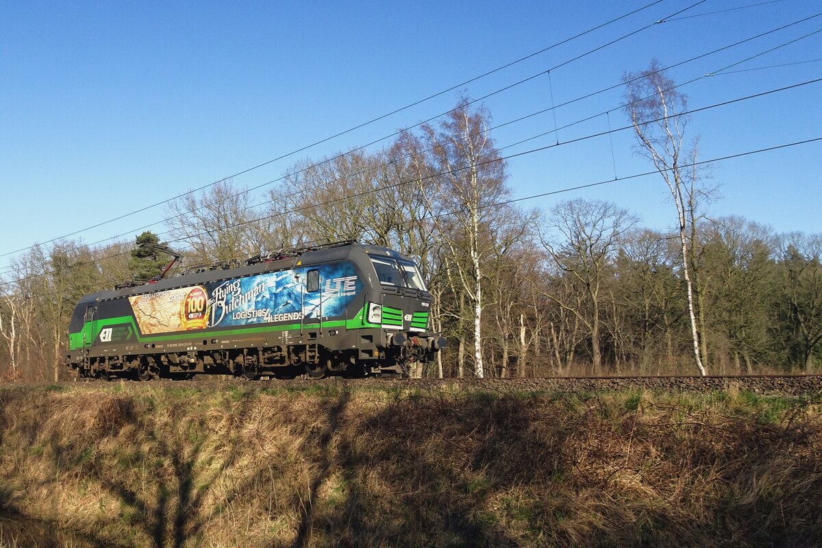 LTE 193 232 fliegt solo durch Tilburg Oude Warande am 8 M�rz 2022.