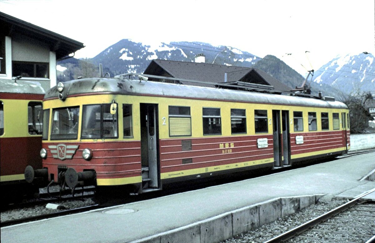 Montafon-Bludenz-Schruns-Bahn (MBS) ET 10.101 in Schruns im März 1989. 