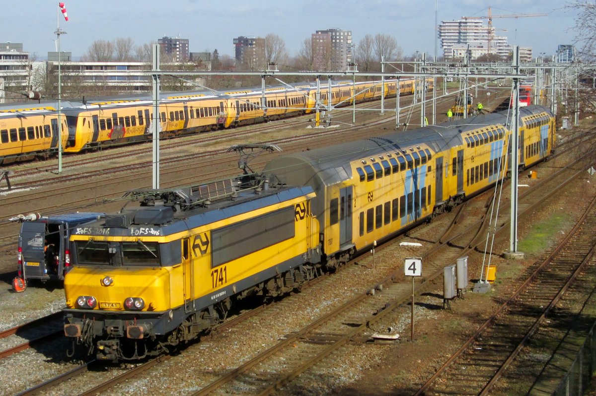 NS 1741 verlässt am 23 Februar 2017 Nijmegen.