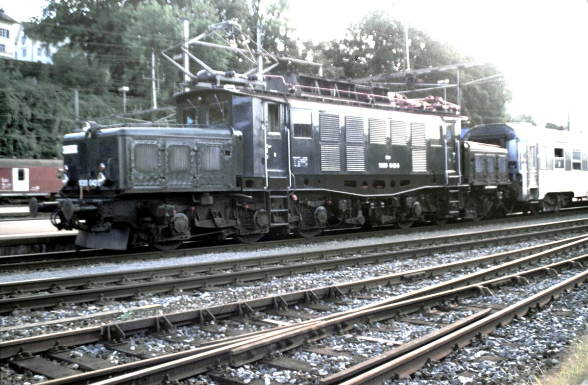 ÖBB 1020.044-6 in Rorschach am 06.09.1988.