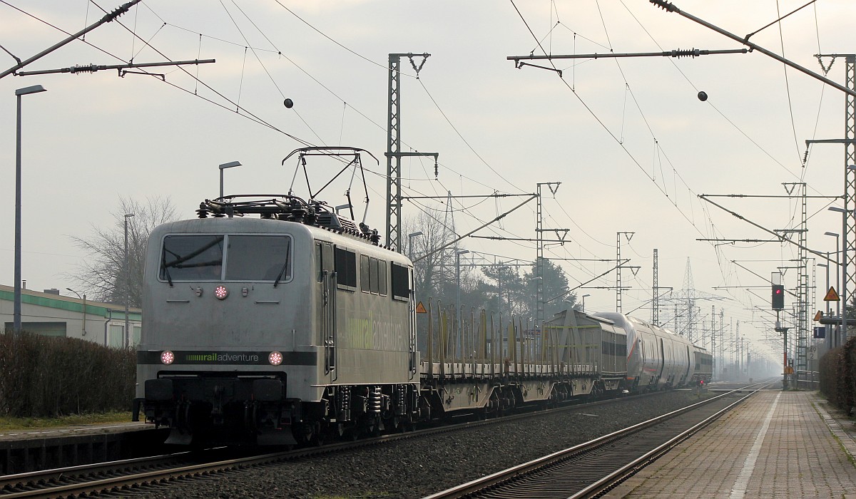RailAdv 111 222 mit 7! Sicherungswagen und dem FlyToGet 7476 0403 003-3 J�bek 17.02.2019