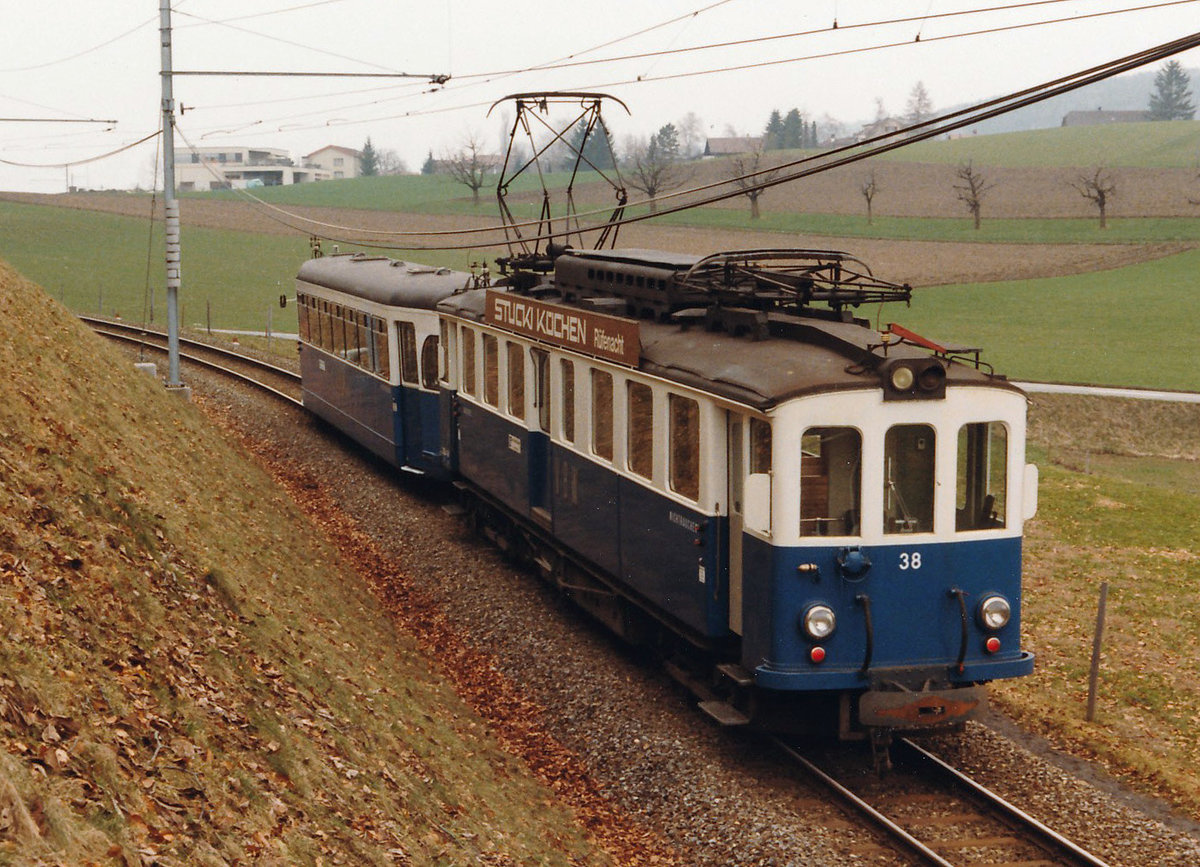 RBS/VBW:
 DR SCHNÄLLST WÄG NACH WORB 
MIT DEM BLAUE BÄHNLI WÄHREND DEN 80er-JAHREN DOKUMENTIERT.
Foto: Walter Ruetsch

