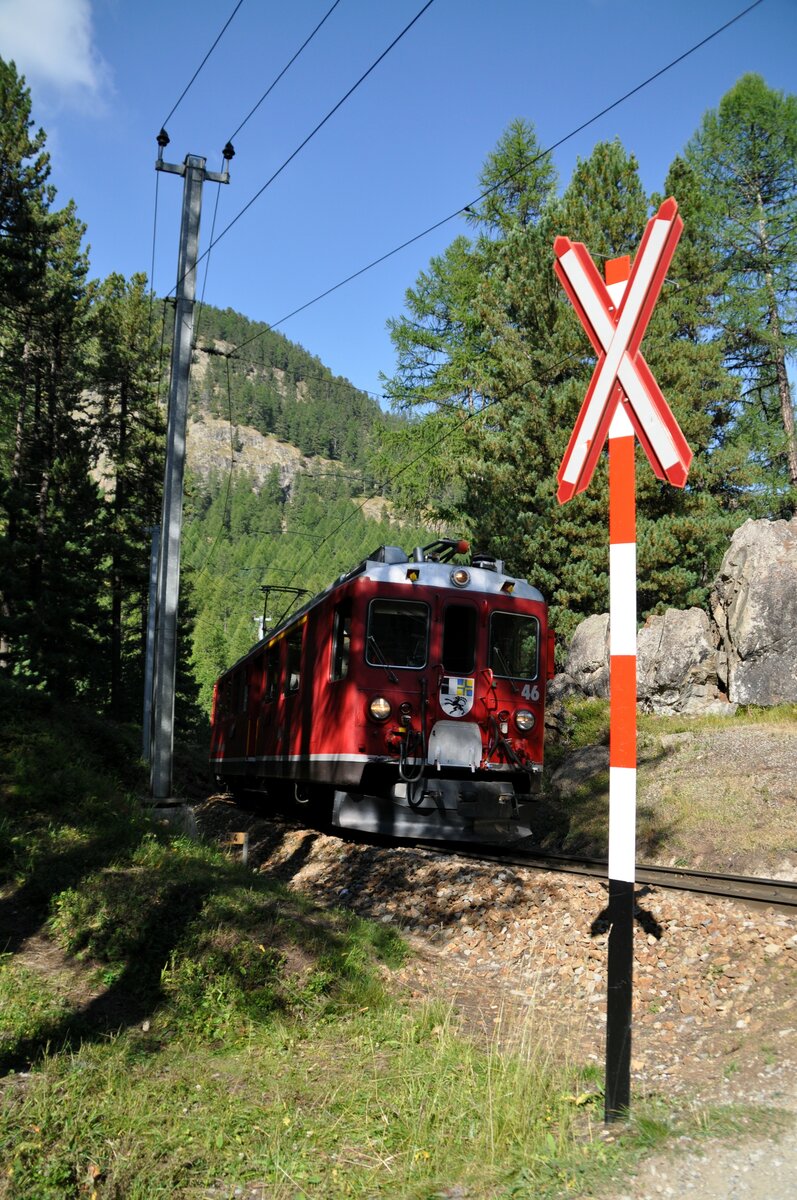 RhB ABe 4/4 Nr.46 in Val Rossegg am 24.08.2009.