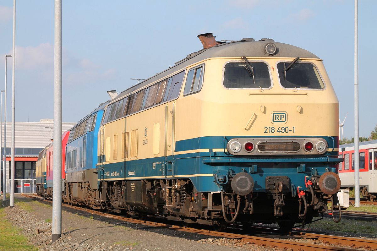 RP 218 490 + PRESS 218 056 (218 454) + DB 245 02. + RP 218 488 Bw Niebüll 26.09.2021