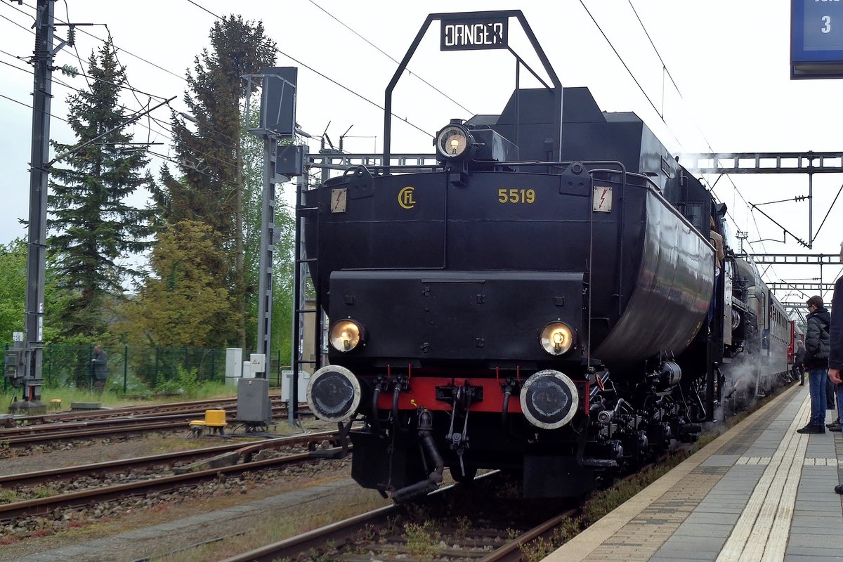 Tender vorn steht am 29 April 2018 CFL 5519 in Wasserbillig. 