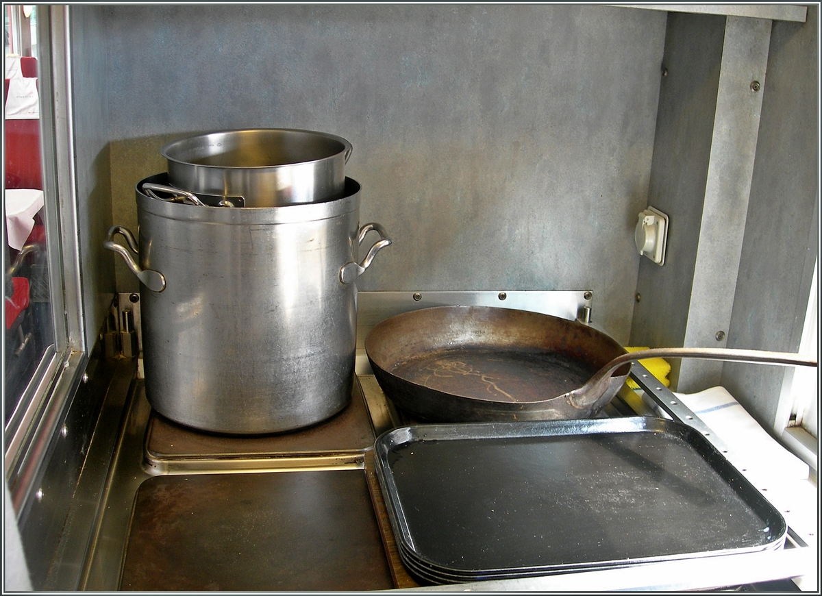 ...und  die Küche blitzeblank geputzt.
21.8.09 