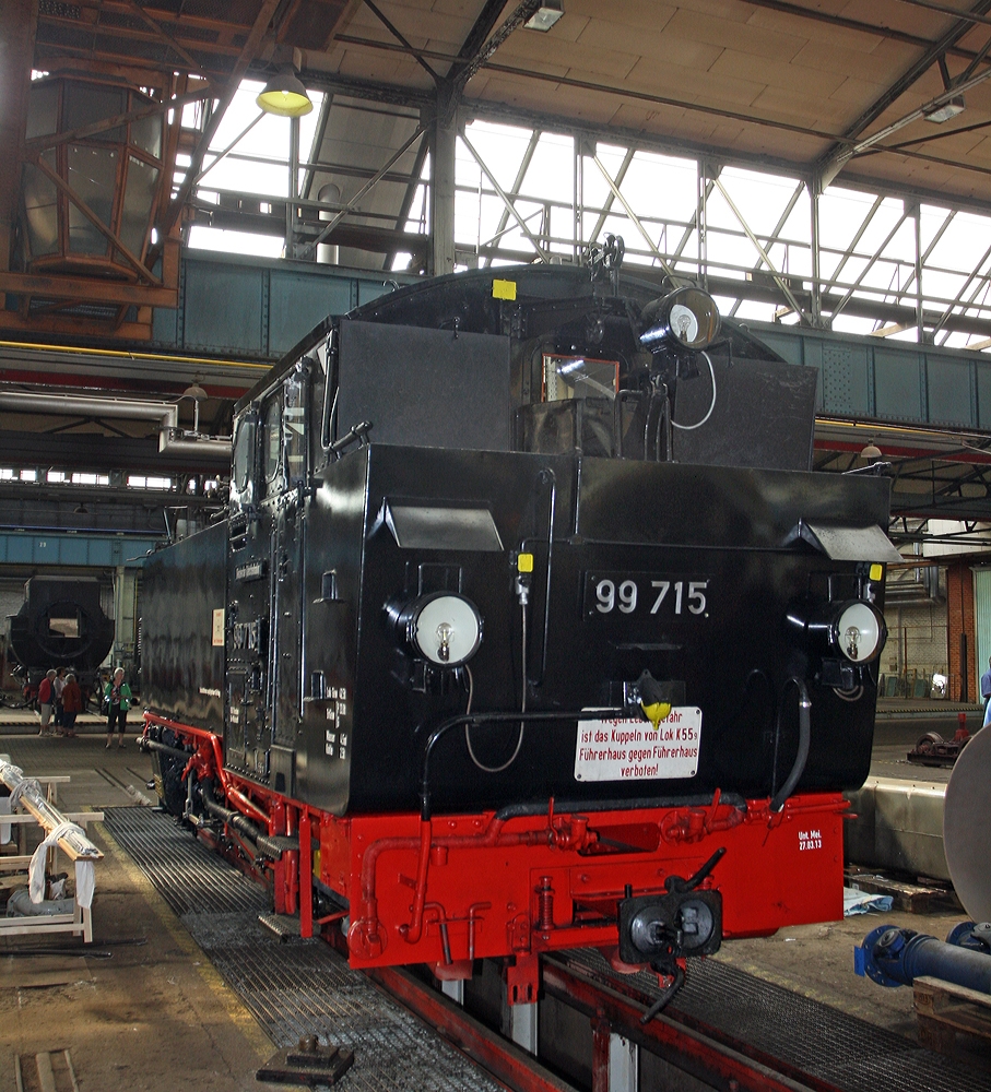 Von der Tenderseite: Die 99 715 der Pre�nitztalbahn (ex DR 99 1715-4) eine S�chsische VI K (Baureihe 99.67–71) steht am 24.08.2013 im Dampflokwerk Meiningen. 