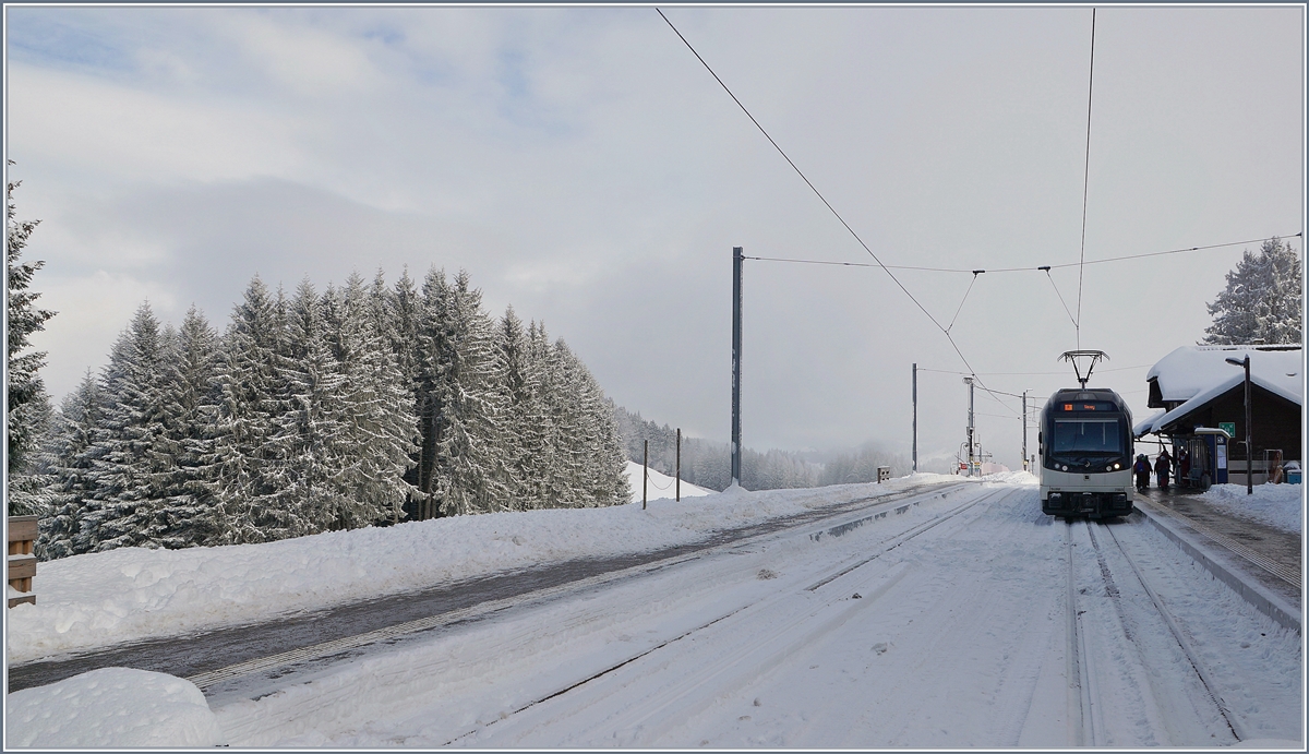 Winterstimmung auf Les Pléiades mit einem ABeh 2/6 am Bahnsteig.

28. Jan. 2019
 