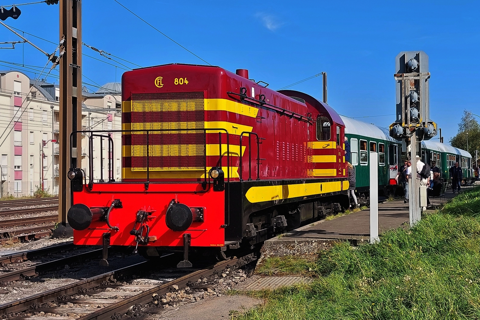 01.10.2023 Dieseltag im Fond de Gras. Diesellok 804 wurde vor den Zug gesetzt, und wird diesen in kürze von Petange in den Fond de Gras ziehen.