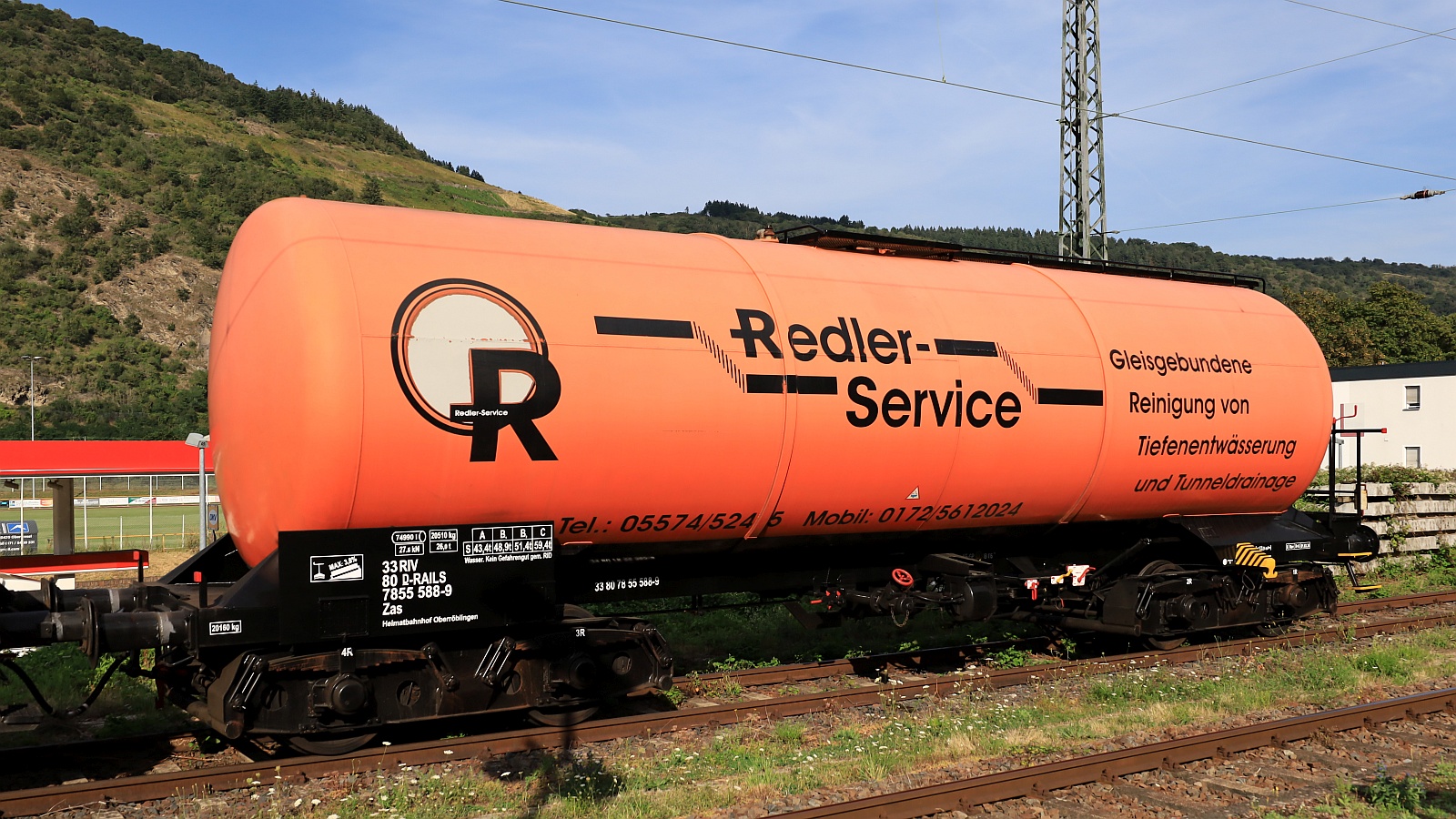 D-RAILS 33 80 7855 588-9 Gattung Zas (Volumen 74990 l) Redler Service Wasserwagen. Oberwesel 06.08.2024