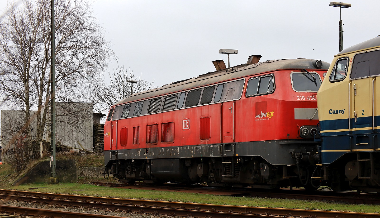 DB 218 436-4  Flodder  weiterhin abgestellt am/im Gbf Nieb�ll. 27.02.2024 
