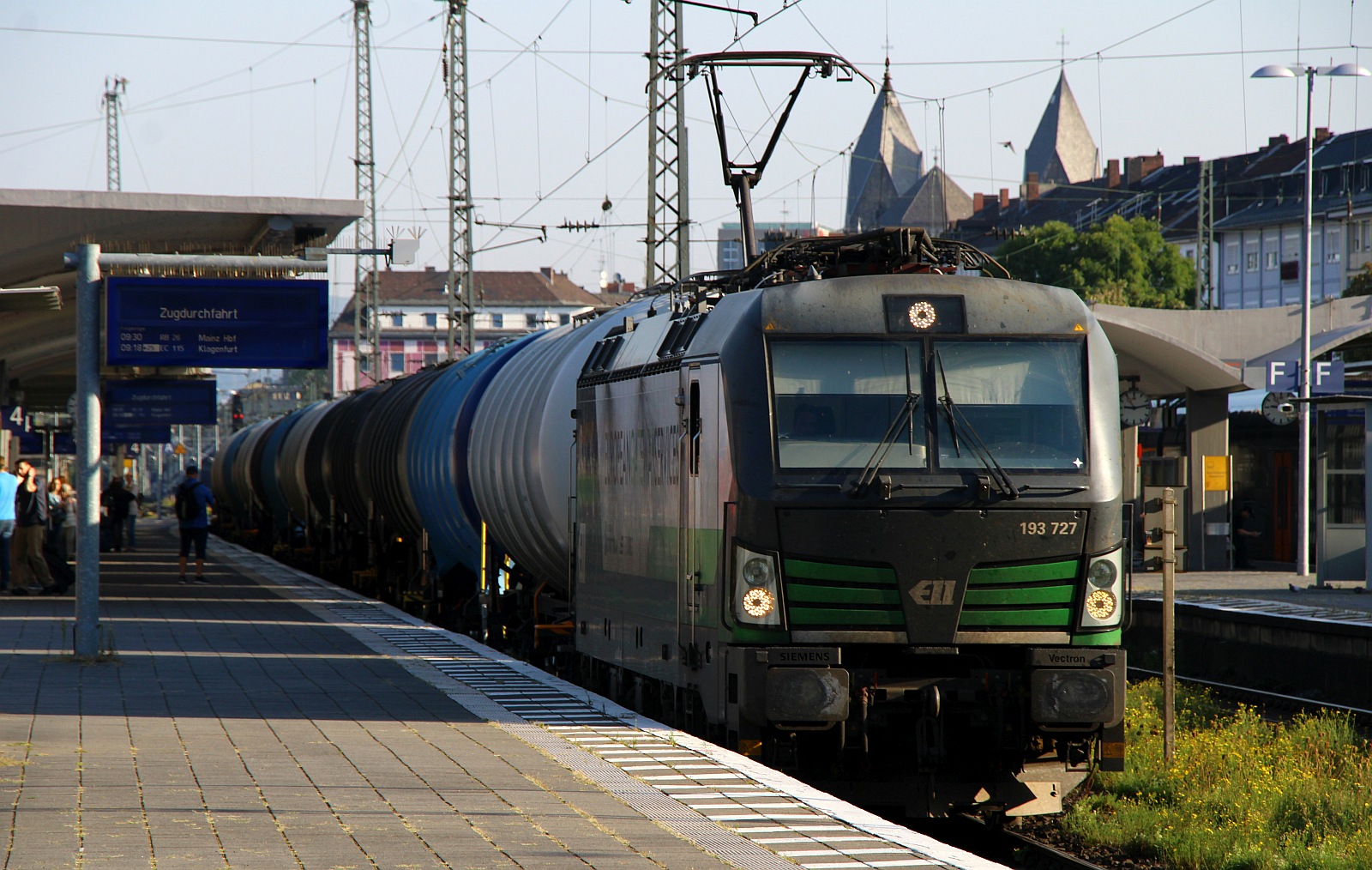 ELL/ RTB 193 727-5, REV/MMAL/09.04.18 mit Kesselzug. Koblenz Hbf 11.09.2023
