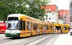 Stra�enbahn / Stadtverkehr; Augsburg;  CityFlex CF8 Nr.893 von Bombardier Baujahr 2010 in Augsburg beim K�nigsplatz am 27.06.2014.