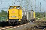 DB Netz Instandhaltung 203 306-6(REV/LS X/24.06.10, 1.Verl/RKDU1/30.06.17) mit dem Bayer Spritzzug und 203 305-8(REV/LS X/24.09.09, 1.Verl/28.07.16, 2.Verl/27.07.17) als Bauz 29686 auf dem Weg nach