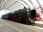 03 001 im Hbf Dresden Altstadt beim 7.Dampfloktreffen am 19.04.2015.