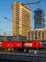 Die SIEMENS Vectron AC 193 969-3 (91 80 6193 969-3 D-DB) der DB Systemtechnik GmbH (Minden) ist am 07.09.2023 beim Hbf Frankfurt am Main abgestellt.